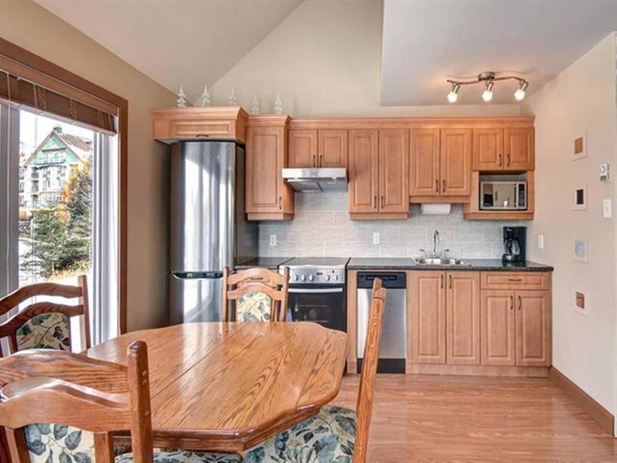 Bright Condo Near The Lake By Globalstay Mont-Tremblant Exterior photo